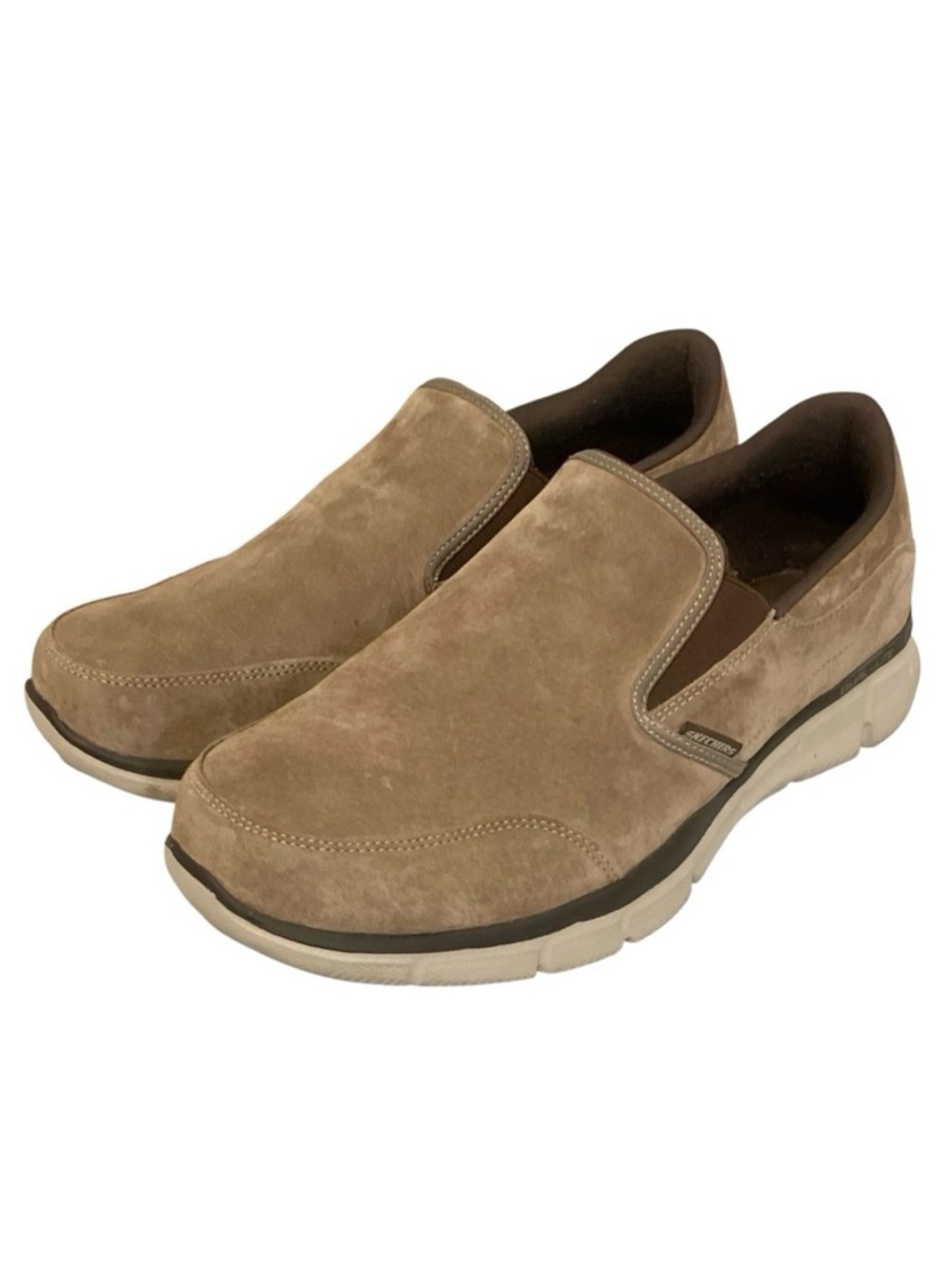 Skechers 11 Wide Fit Suede Slip On Men’s Beige Tan Shoes Memory Foam SN 51502W